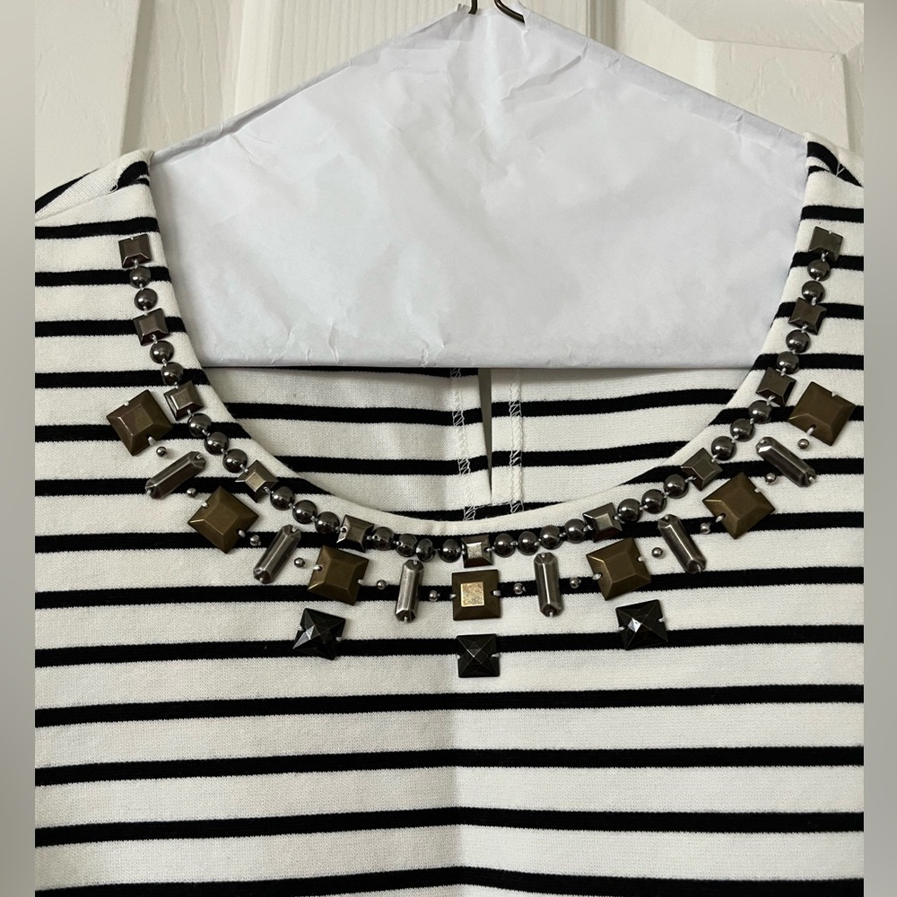 Striped Black and White Sleeveless Top with embellishment at neckline - Picture 10 of 11